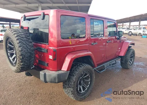 2012 Jeep Wrangler Unlimited Sahara z USA, uszkodzony, nr VIN 1C4BJWEG9CL262567